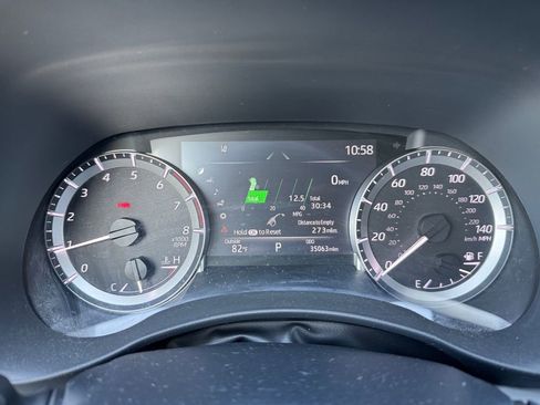 Used 2023 Toyota Highlander XLE AWD/4WD image 20