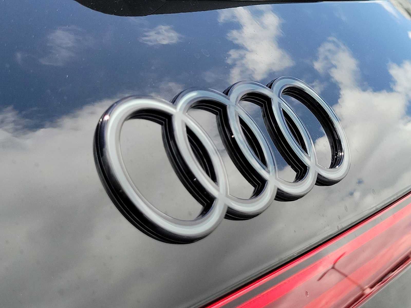 New 2026 Audi Q5 2.0T AWD/4WD image 16