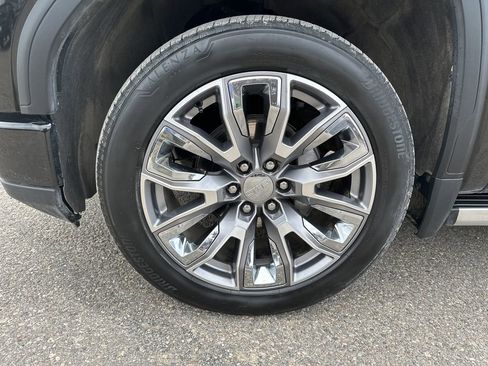 Used 2024 GMC Sierra 1500 Denali w/ Denali Reserve Package image 23