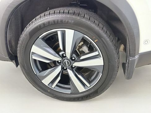 Used 2023 Nissan Rogue SL w/ SL Premium Package AWD/4WD image 36