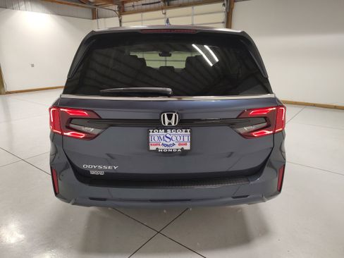 New 2026 Honda Odyssey EX-L image 12