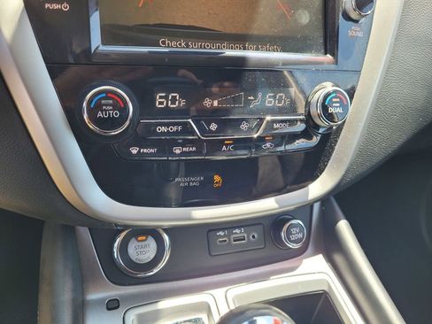 Used 2020 Nissan Murano SV FWD image 19
