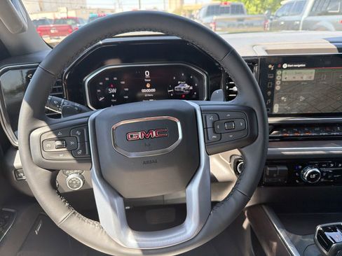 New 2026 GMC Sierra 1500 SLT w/ SLT Premium Package AWD/4WD image 25