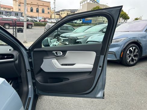 Used 2023 Polestar Polestar 2 w/ Pilot Pack AWD/4WD image 37