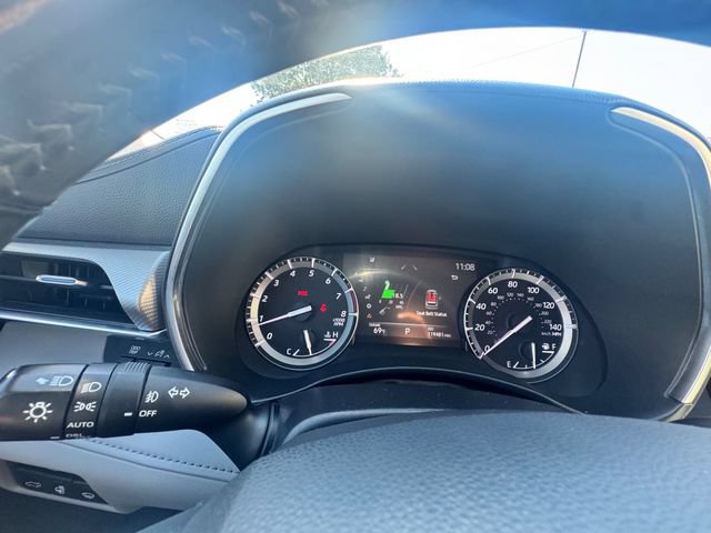 Used 2020 Toyota Highlander Platinum FWD image 12