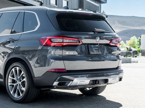 Used 2019 BMW X5 xDrive40i w/ Convenience Package AWD/4WD image 13