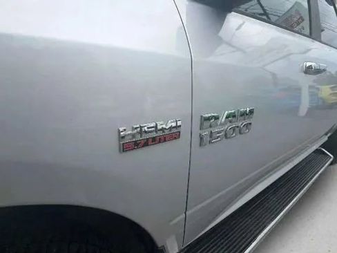 Used 2018 RAM 1500 Big Horn image 24