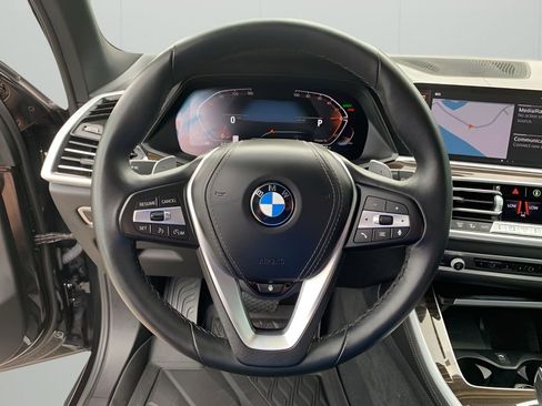 Used 2023 BMW X5 xDrive40i w/ Premium Package image 25