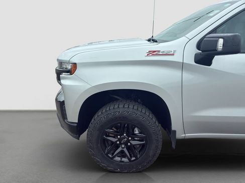 Used 2021 Chevrolet Silverado 1500 LT Trail Boss w/ Convenience Package II AWD/4WD image 23