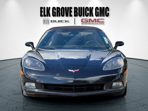 Used 2005 Chevrolet Corvette Convertible w/ Preferred Equipment Group RWD image 9