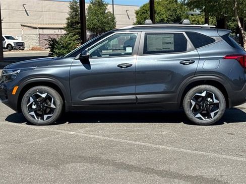 New 2025 Kia Seltos S image 10