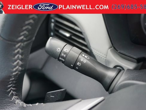 Used 2023 Subaru Outback Premium AWD/4WD image 24