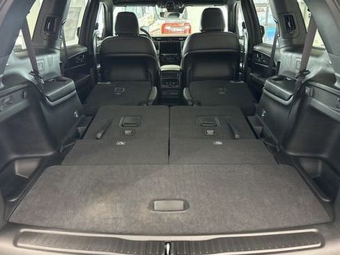 New 2025 Jeep Grand Cherokee L Altitude image 17