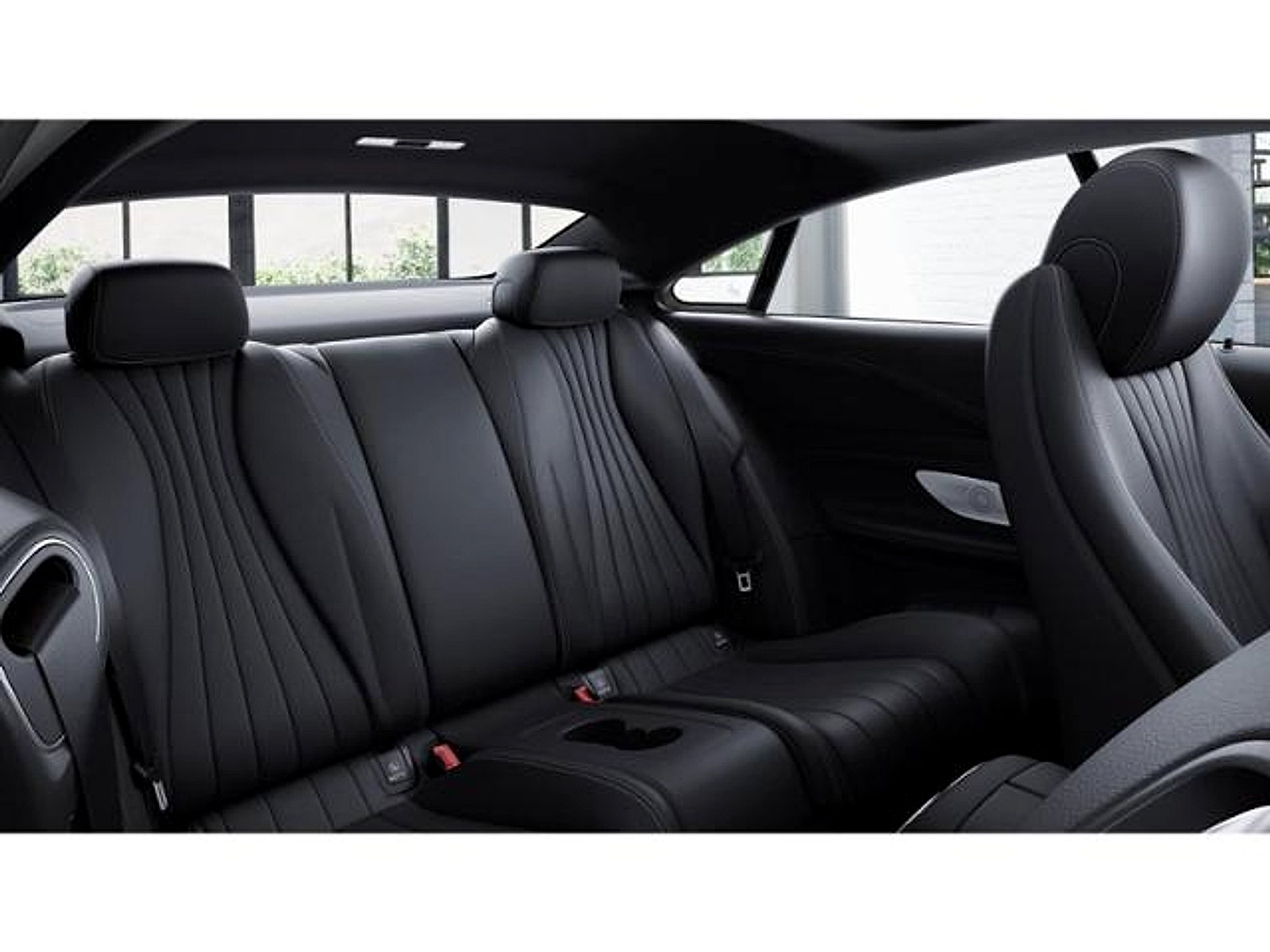Used 2023 Mercedes-Benz E 450 Coupe image 5