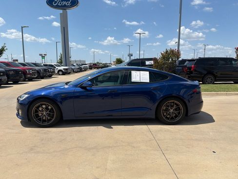 Used 2020 Tesla Model S Long Range AWD/4WD image 2