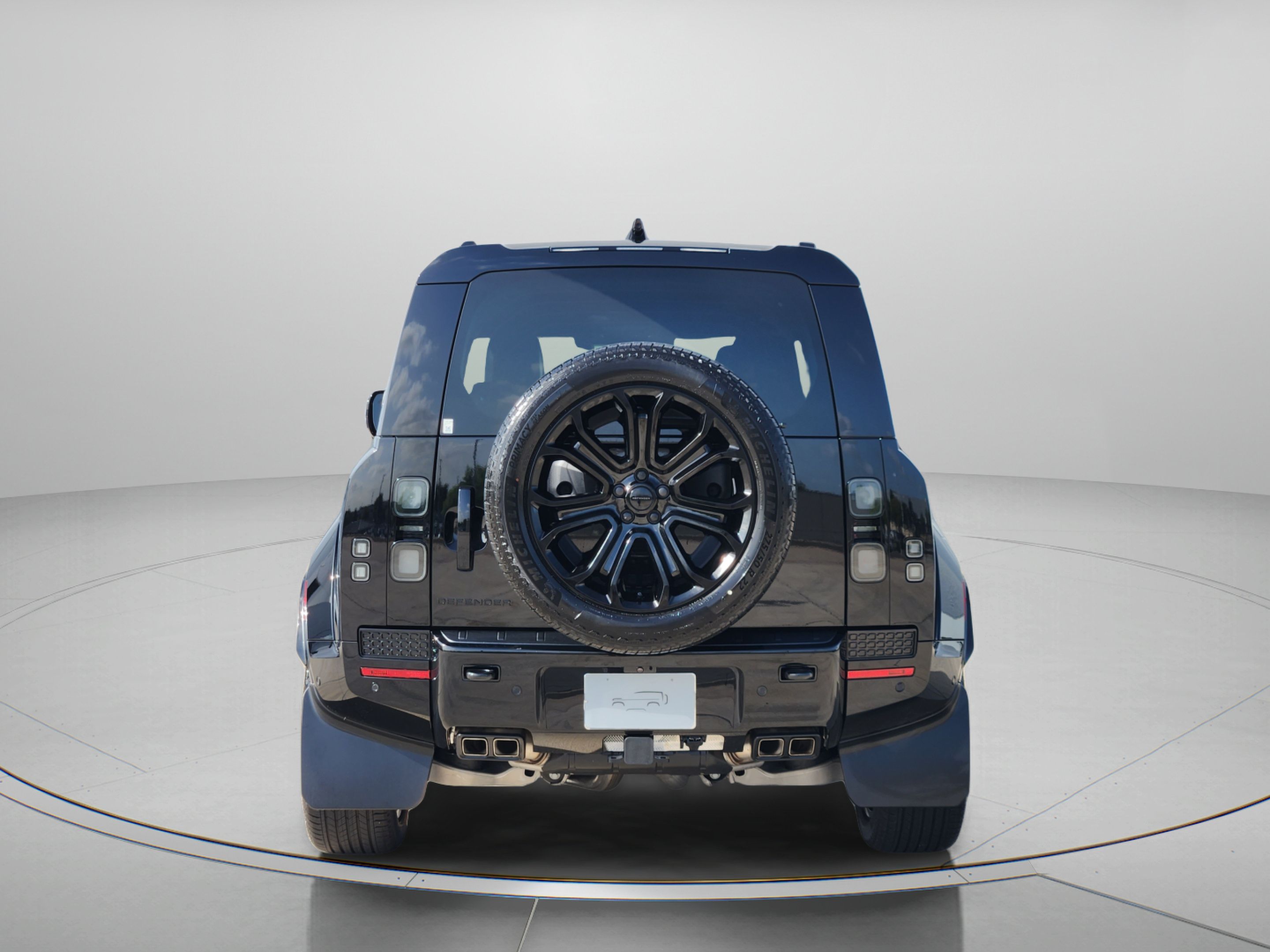 New 2026 Land Rover Defender 110 OCTA AWD/4WD image 4