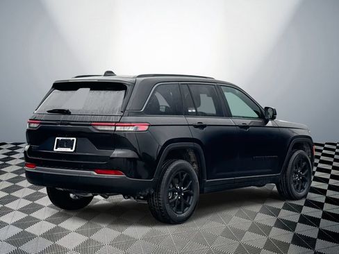 New 2026 Jeep Grand Cherokee Altitude AWD/4WD image 6