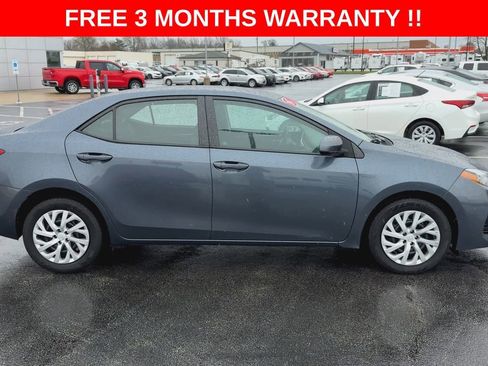Used 2017 Toyota Corolla LE image 9
