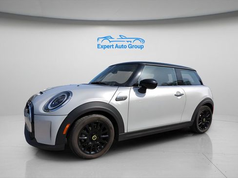 Used 2023 MINI Cooper SE image 4