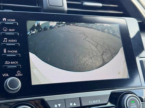 Used 2021 Honda Civic Sport Touring image 12