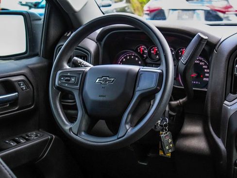 Used 2022 Chevrolet Silverado 1500 Custom Trail Boss AWD/4WD image 24