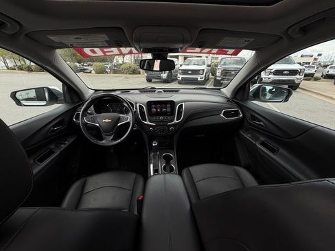 Used 2018 Chevrolet Equinox Premier image 29