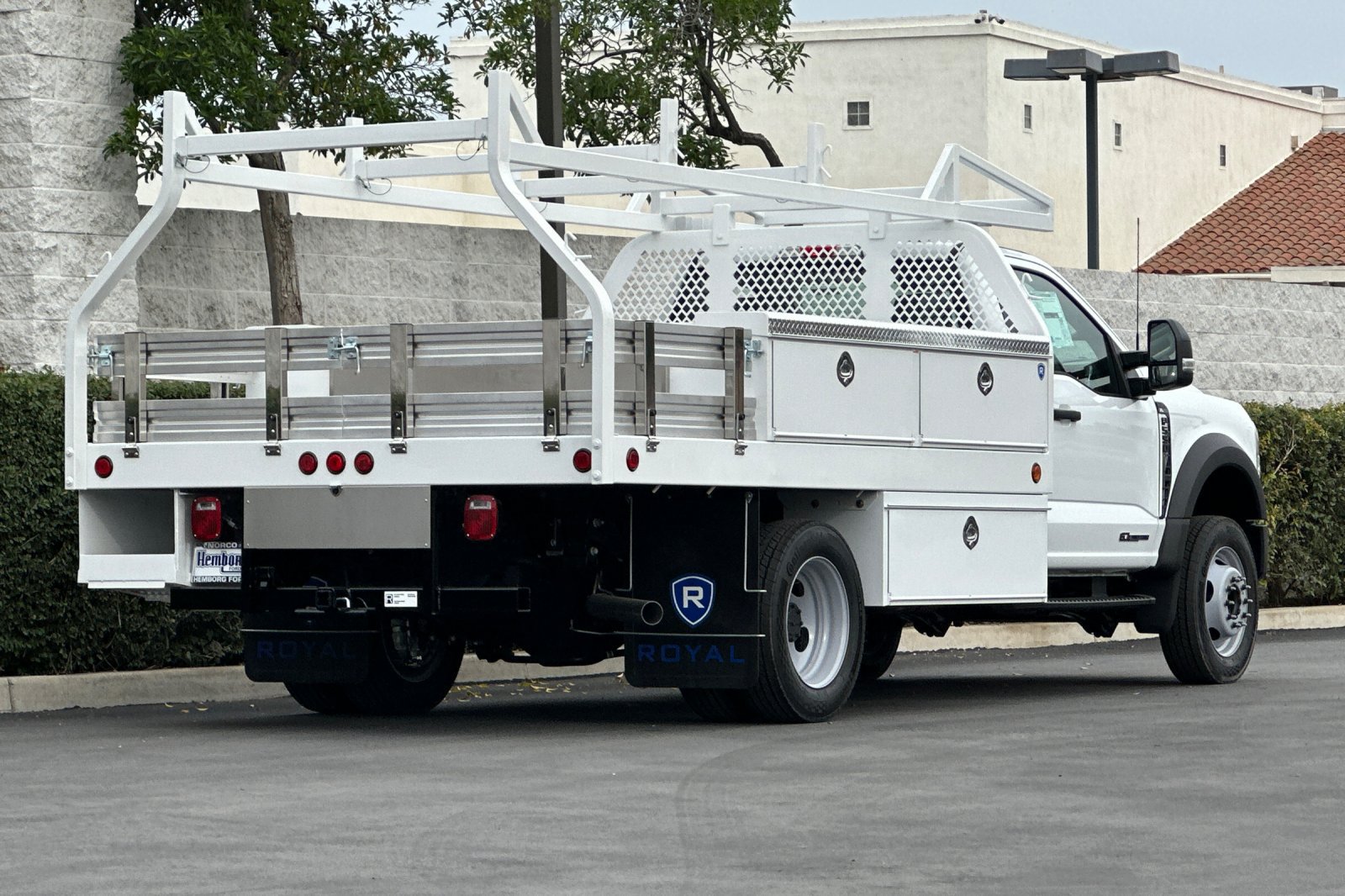 New 2026 Ford F550 2WD Regular Cab Super Duty image 4