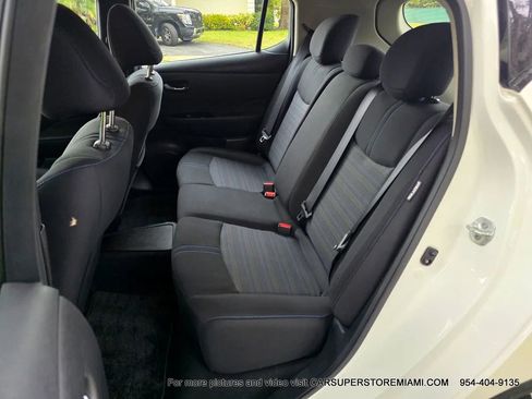 Used 2022 Nissan Leaf SV Plus image 29