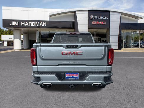 Used 2023 GMC Sierra 1500 Denali w/ Technology Package AWD/4WD image 6