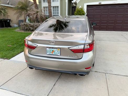 Used 2018 Lexus ES 350 w/ Navigation System Package image 22