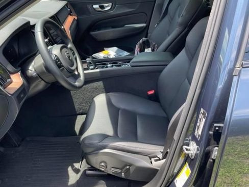 Used 2024 Volvo XC60 B5 Plus w/ Protection Package Premier AWD/4WD image 2