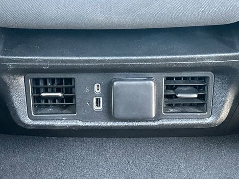 Used 2023 GMC Sierra 1500 SLE RWD image 21