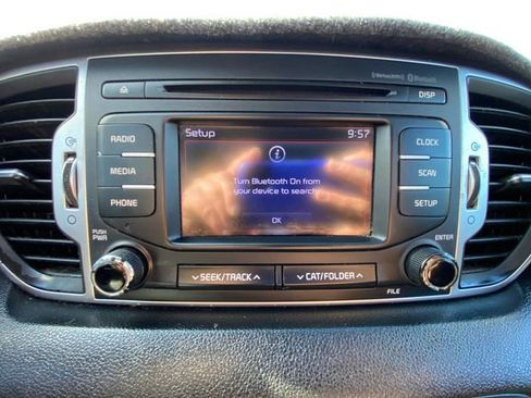 Used 2018 Kia Sportage LX image 25