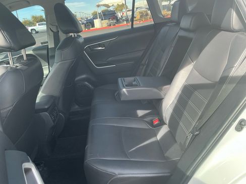 Certified 2022 Toyota RAV4 XLE Premium image 17