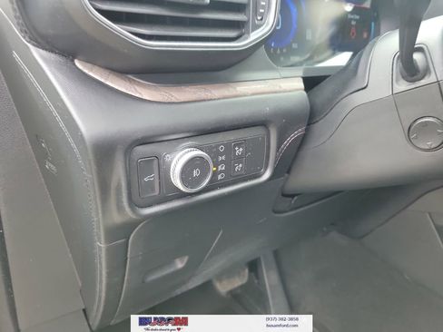 Used 2020 Ford Explorer Platinum w/ Premium Technology Package AWD/4WD image 20