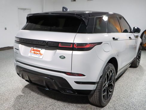 Used 2022 Land Rover Range Rover Evoque R-Dynamic S AWD/4WD image 7