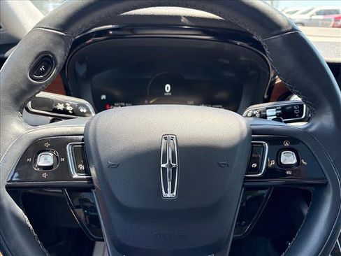 Used 2020 Lincoln Corsair Reserve w/ Equipment Group 201A AWD/4WD image 16