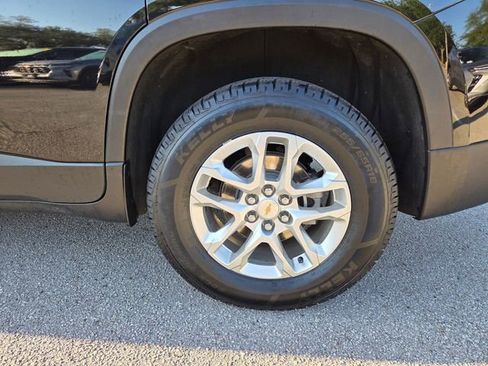Certified 2023 Chevrolet Traverse LS w/ Safety Package FWD image 19