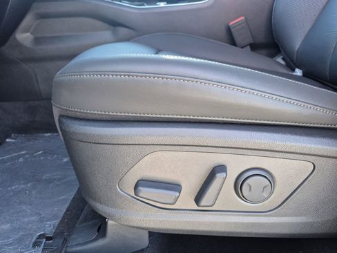 New 2026 Kia Sorento S w/ S Panoramic Sunroof Package image 10