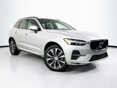 Used 2022 Volvo XC60 B5 Momentum w/ Advanced Package