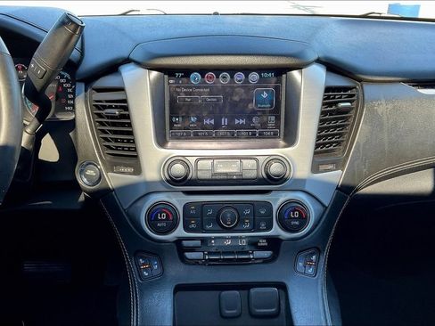 Used 2017 GMC Yukon SLT w/ Premium Edition AWD/4WD image 21