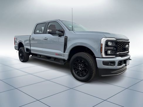 New 2026 Ford F250 Lariat w/ Black Appearance Package image 2