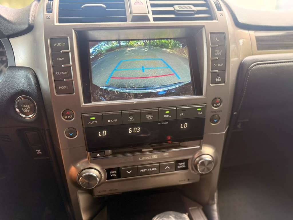 Used 2015 Lexus GX 460 w/ Navigation Package AWD/4WD image 19