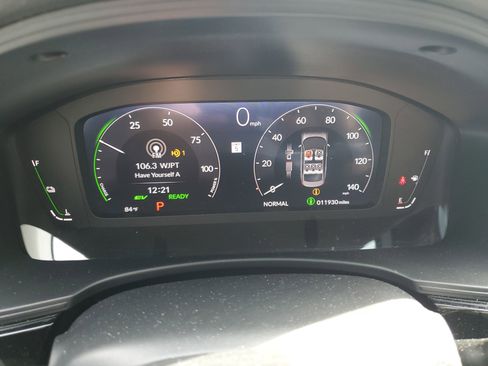 Certified 2025 Honda Civic Sport Touring image 27