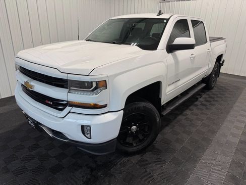 Used 2018 Chevrolet Silverado 1500 LT w/ All Star Edition AWD/4WD image 38