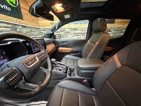 Used 2023 GMC Canyon AT4 w/ AT4 Premium Package image 12