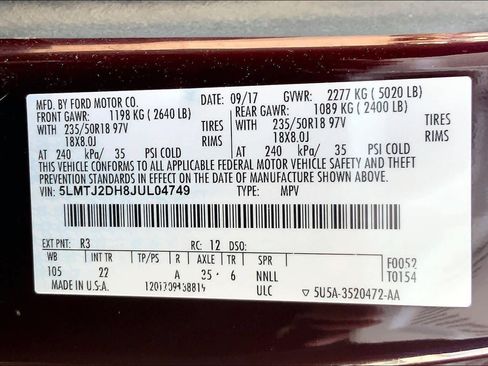 Used 2018 Lincoln MKC Select w/ Select Plus Package AWD/4WD image 32