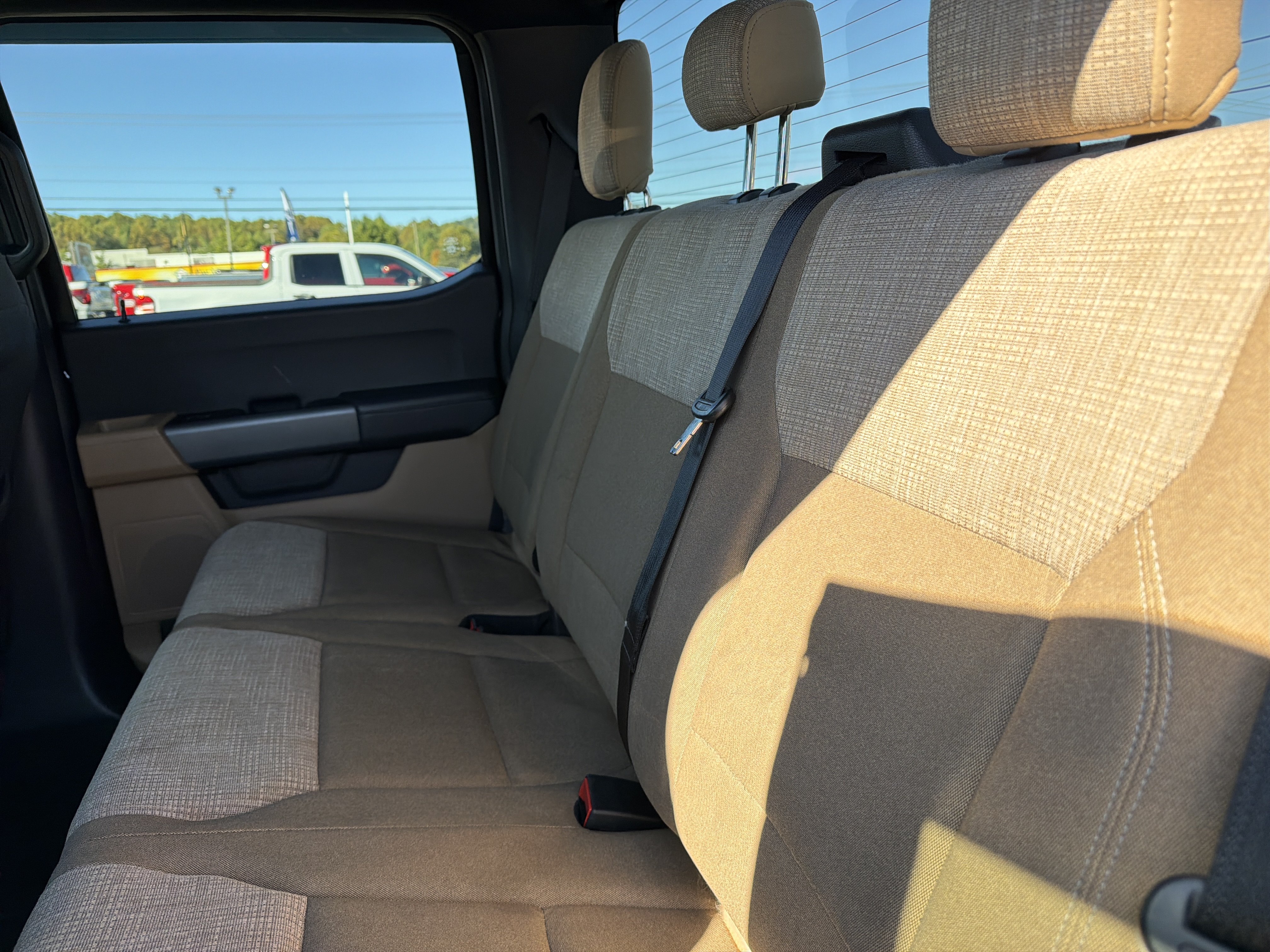 Used 2023 Ford F150 XLT AWD/4WD image 13