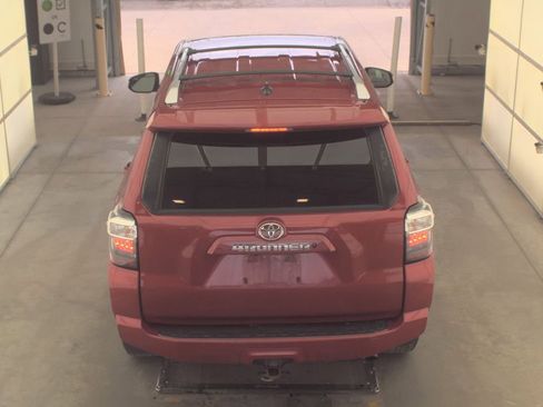 Used 2018 Toyota 4Runner SR5 Premium AWD/4WD image 6