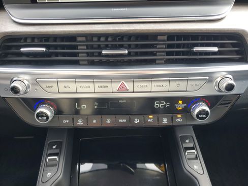 Certified 2021 Kia Telluride EX w/ EX Premium Package image 37